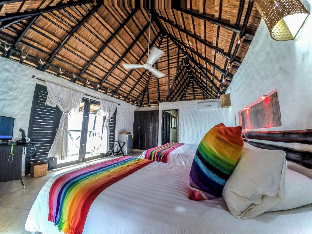 Hotel Jaba Nibue ตากังกา ภายนอก รูปภาพ